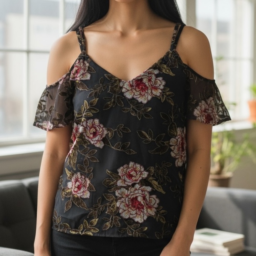 Dex Floral Burnout Velvet Cold-Shoulder Blouse Small